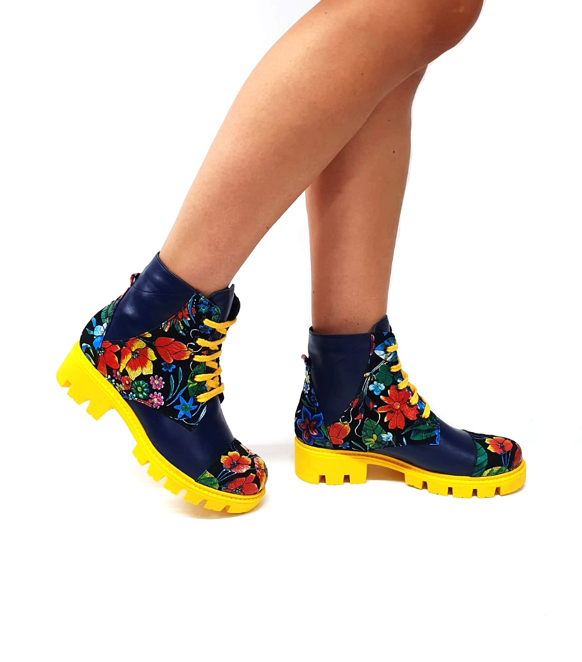 Bocanci dama din piele naturala - Blue Box Flori Noi- BC20 BBFN Bocanci dama din piele naturala - Blue Box Flori Noi- BC20 BBFN