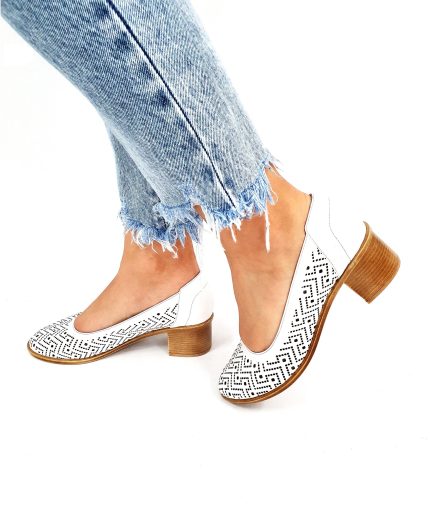 Pantofi dama perforati din piele naturala - Alb - T14 A