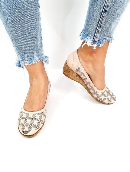 Pantofi dama perforati din piele naturala - Bej - T13 BJ