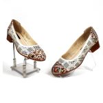 Pantofi dama perforati din piele naturala - Bej cu Model Traditional Maro - T12 BMTM