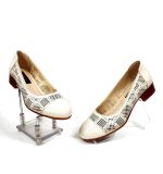 Pantofi dama perforati din piele naturala - Bej - T12 BJ