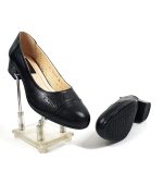 Pantofi dama perforati din piele naturala - Negru - T11 N