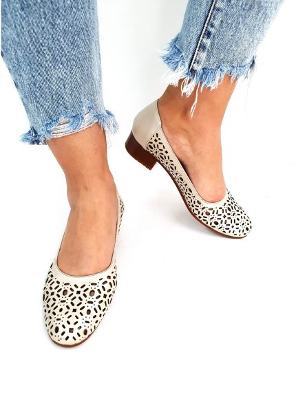 Pantofi dama perforati din piele naturala - Bej - T10 BJ
