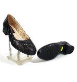 Pantofi dama perforati din piele naturala - Negru - T10 N