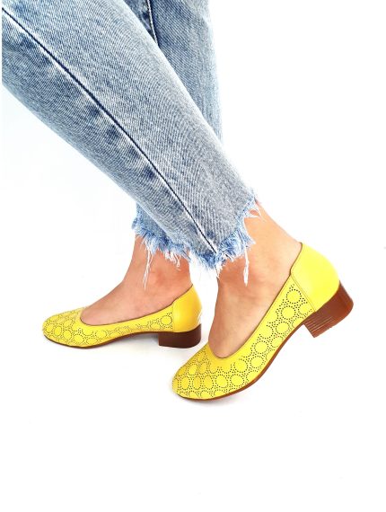 Pantofi dama perforati din piele naturala - Galben - T9 G