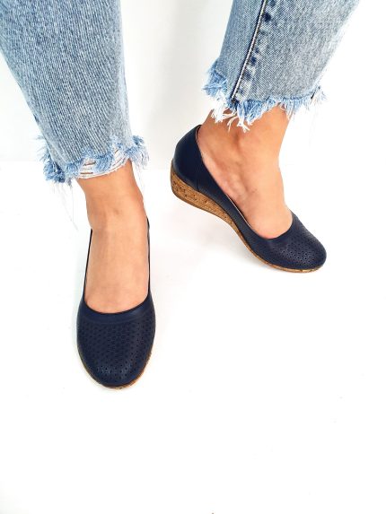 Pantofi dama perforati din piele naturala - Bleumarin - T2 BL
