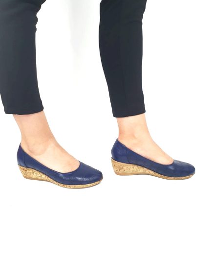 Pantofi dama perforati din piele naturala - Bleumarin - T13 BL