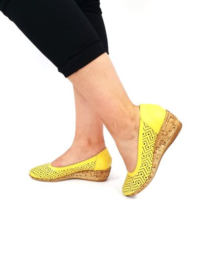 Pantofi dama perforati din piele naturala - Galben - T14 GA