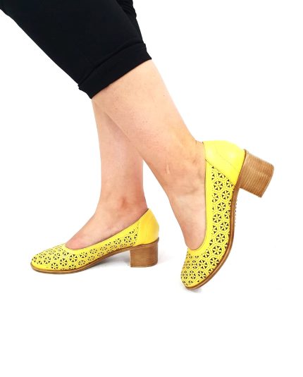 Pantofi dama perforati din piele naturala - Galben - T15 GA