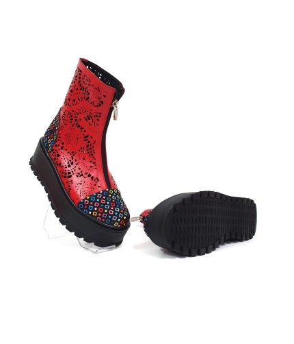 Bocanci vara perforati din piele naturala - Rosu cu Patratele Colorate - BV25 RPC
