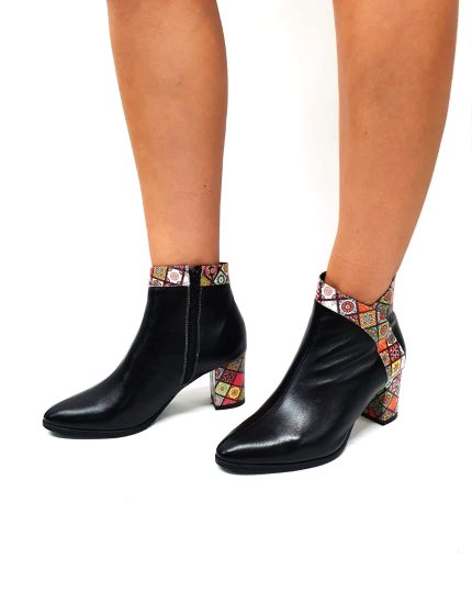 Ghete dama din piele naturala - Negru Box cu Patratele 3D - GX44 NBP3D