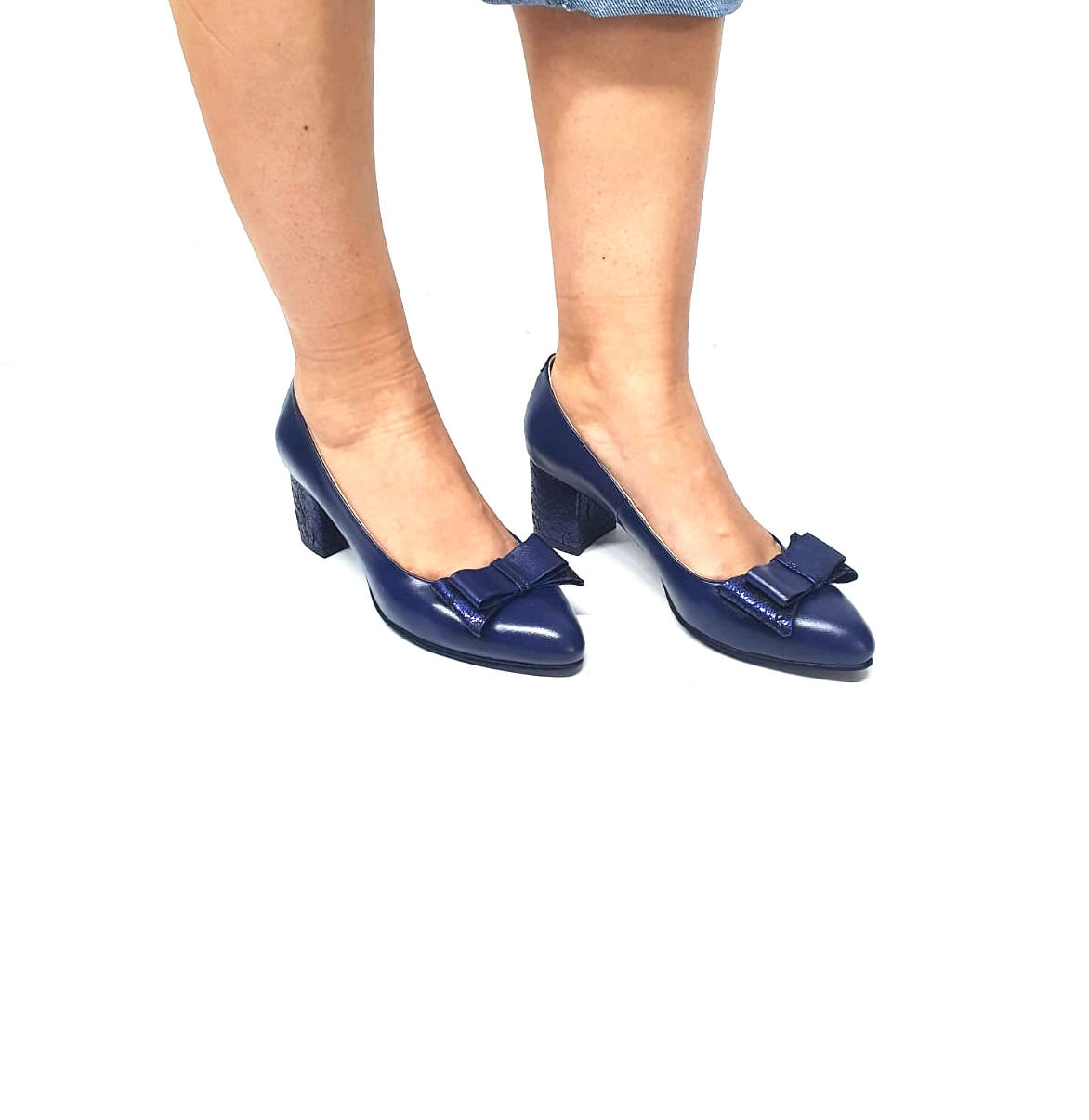 Pantofi dama din piele naturala - Blue Box cu Straveziu - A12 BBS Pantofi dama din piele naturala - Blue Box cu Straveziu - A12 BBS