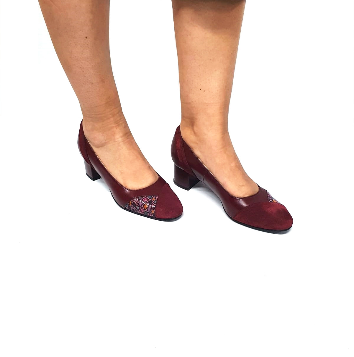 Pantofi dama din piele naturala - Bordo Box cu Antilopa si Pietre Bordo - C33 BBAPB Pantofi dama din piele naturala - Bordo Box cu Antilopa si Pietre Bordo - C33 BBAPB